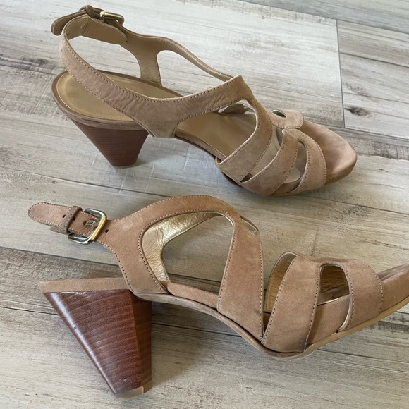 EUC Stuart Weitzman Slingback Nubuck Heel Sandals - Picture 5 of 10